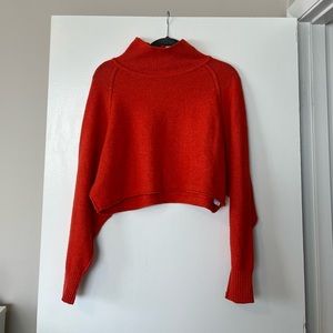 UO Kyla Turtleneck Cropped Sweater - Red